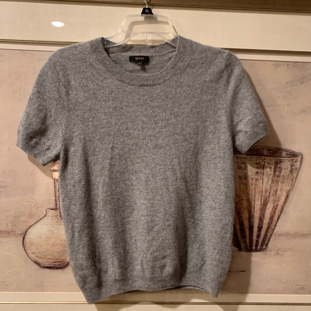 Quince   Mongolian Heather Gray  Cashmere Sweater - Picture 2 of 10